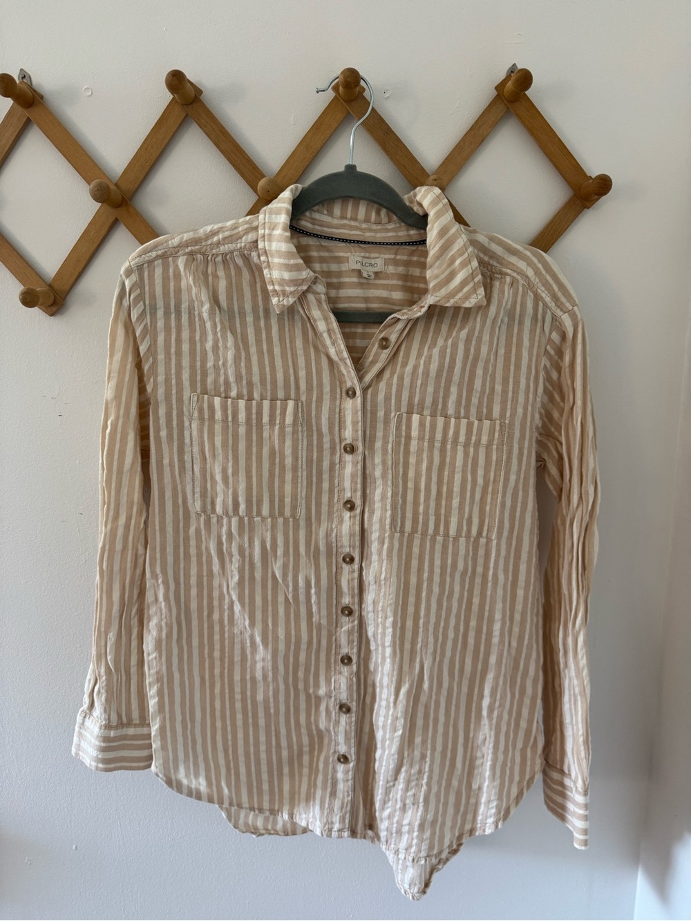 Anthropologie PILCRO Beige & White Striped Button-Down Women’s Top